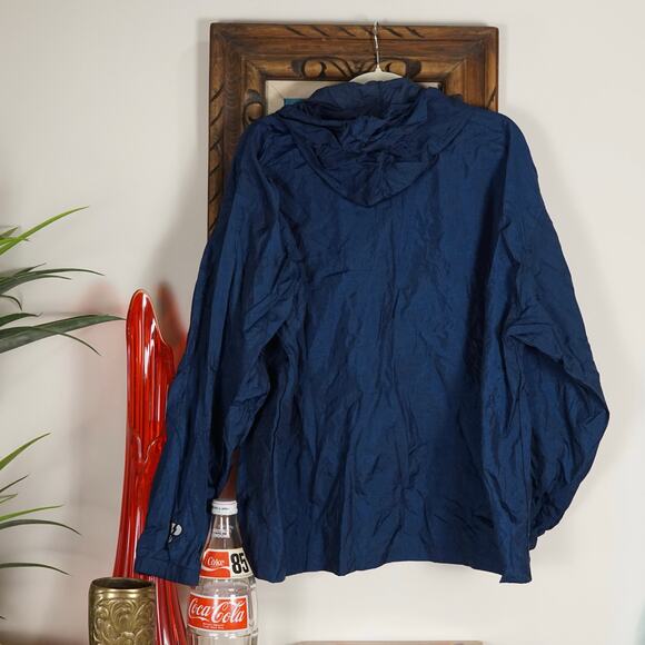 Vintage Pro Player lightweight Notre Dame hooded rain windbreaker M - Picture 2 of 3